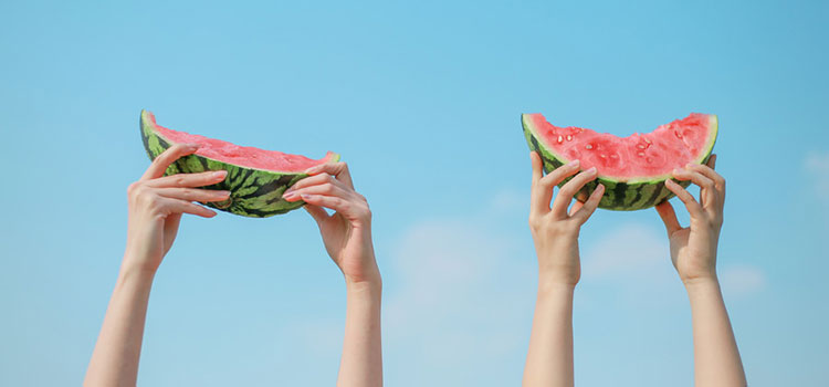 这几样食物吃着不甜,但含糖量超高!很多人不知道