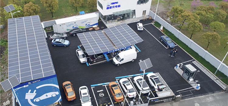 中国高速公路充电网基本形成 电动汽车有“远方”