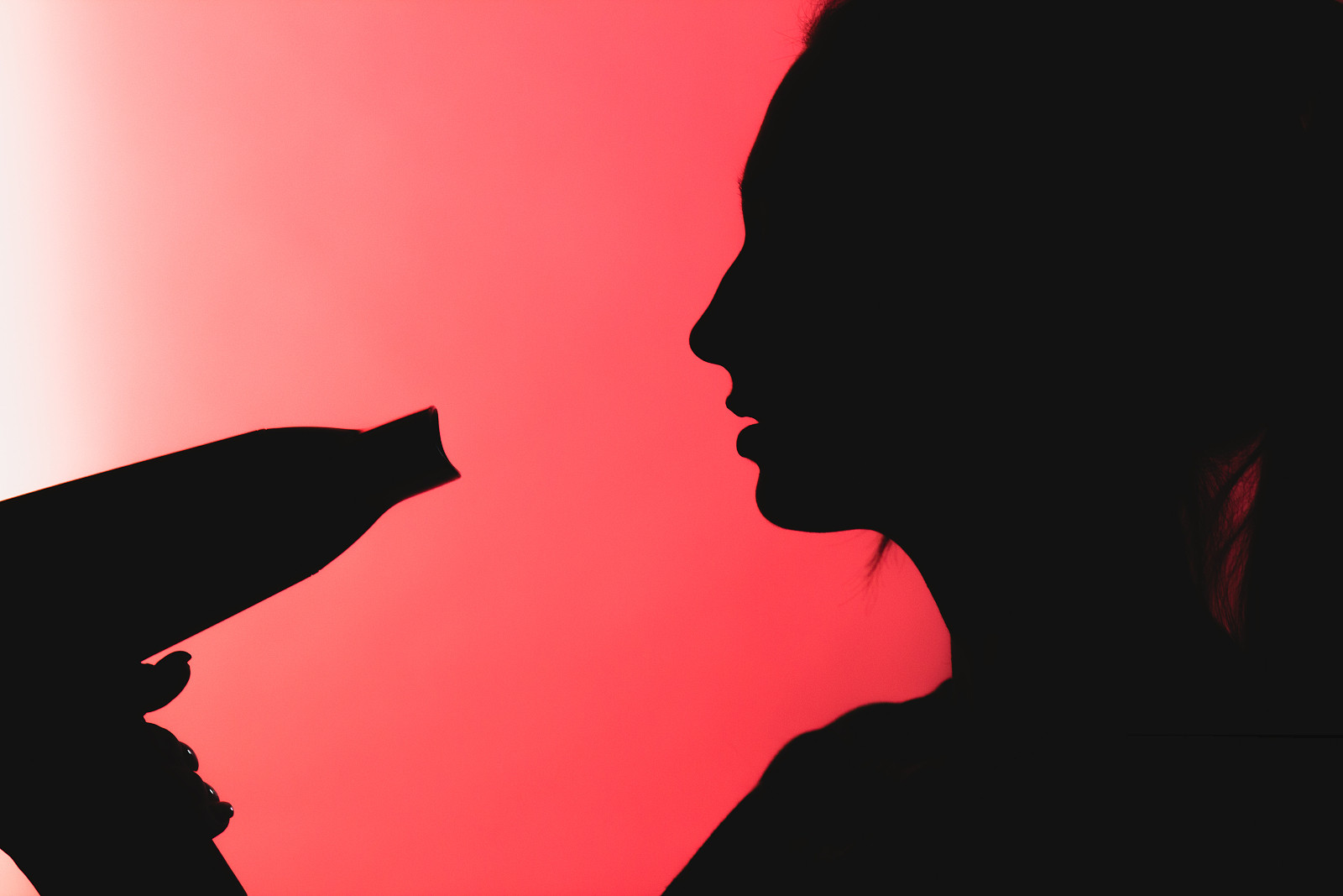 洗完头发不要直接吹干、晾干了！这样做对头发才是最好的