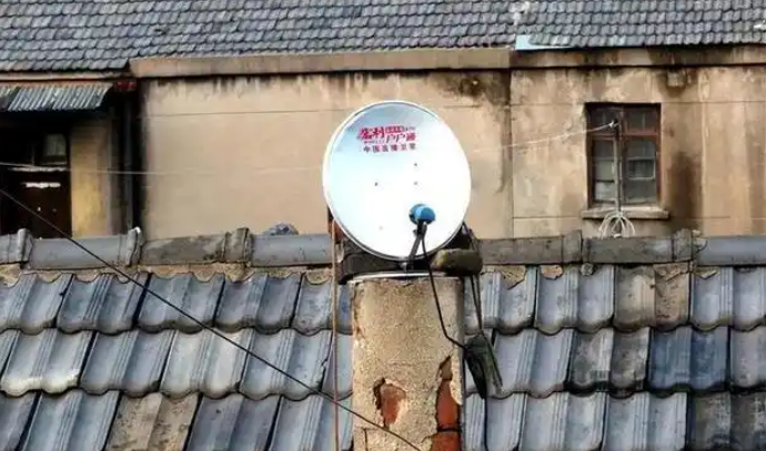 插一根铁丝就能免费看电视？官方证实：是免费的，但不提倡